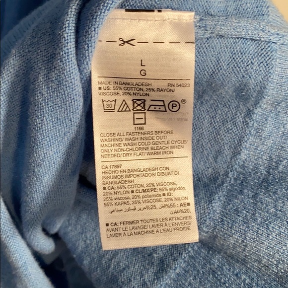 Old Navy crew Cardigan Large - Picture 2 of 6